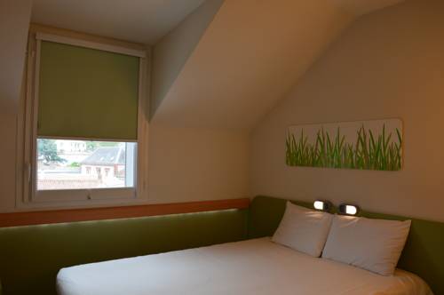 Imagen de la habitación del Hotel Ibis Budget Cholet Centre. Foto 6