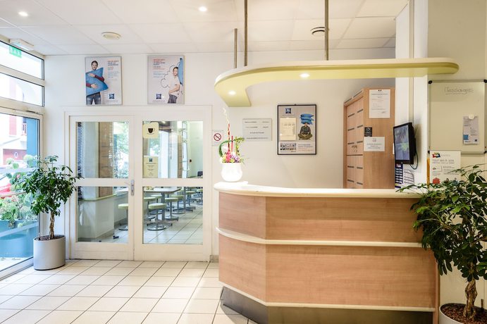 Imagen de los interiores del Hotel Ibis Budget Ciboure Saint Jean De Luz. Foto 20