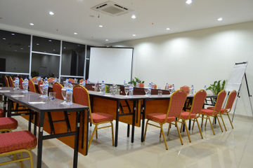 Imagen de los interiores del Hotel Ibis Budget Cikarang Festival. Foto 5