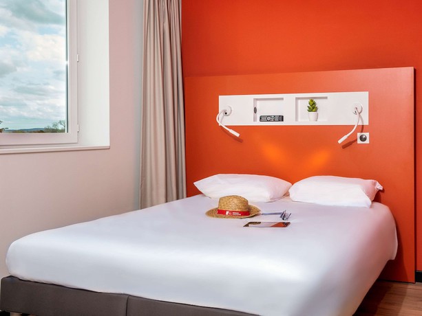 Imagen de la habitación del Hotel Ibis Budget Cognac. Foto 12