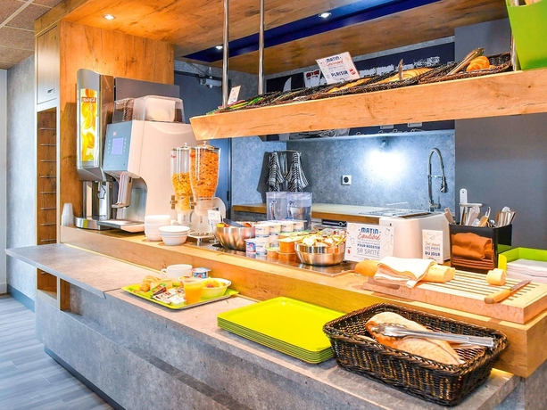 Imagen del bar/restaurante del Hotel Ibis Budget Coutances. Foto 5