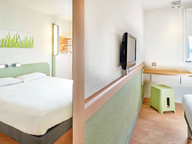 Imagen de la habitación del Hotel Ibis Budget Dax Saint Paul Les Dax. Foto 12