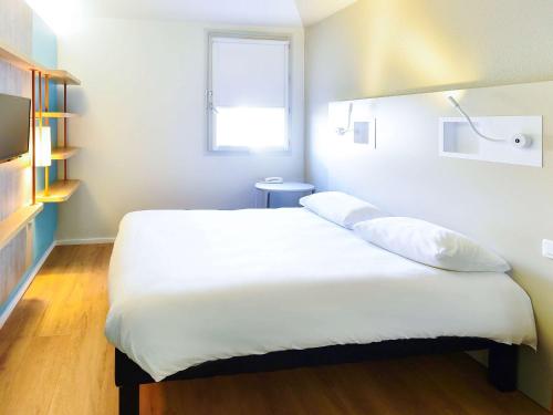 Imagen de la habitación del Hotel Ibis Budget Dijon Centre Clemenceau. Foto 12