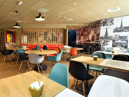 Imagen del bar/restaurante del Hotel Ibis Budget Dijon Centre Clemenceau. Foto 2