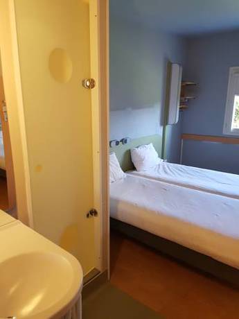 Imagen de la habitación del Hotel Ibis Budget Dole. Foto 10