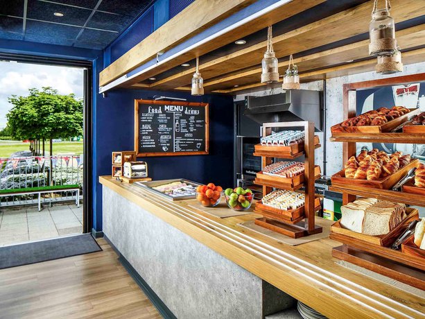 Imagen del bar/restaurante del Hotel Ibis Budget Edinburgh Park. Foto 4