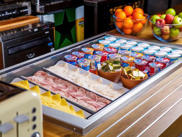 Imagen del bar/restaurante del Hotel Ibis Budget Edinburgh Park. Foto 7