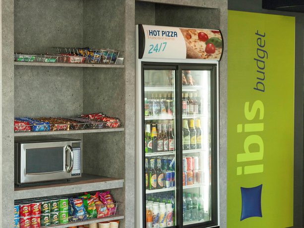 Imagen de los interiores del Hotel Ibis Budget Edinburgh Park. Foto 20