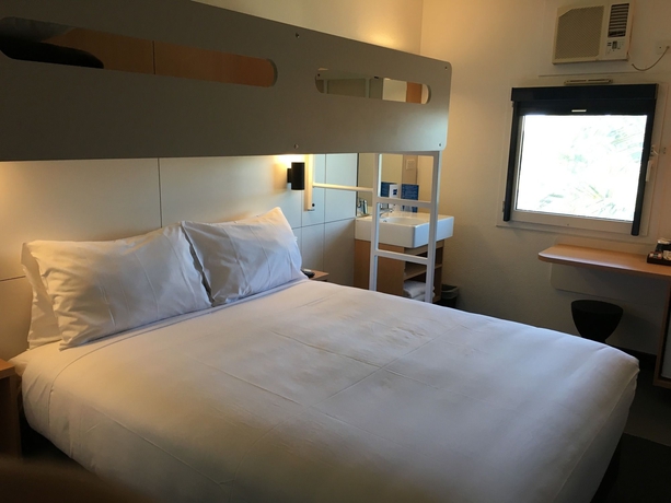 Imagen de la habitación del Hotel Ibis Budget Enfield. Foto 5