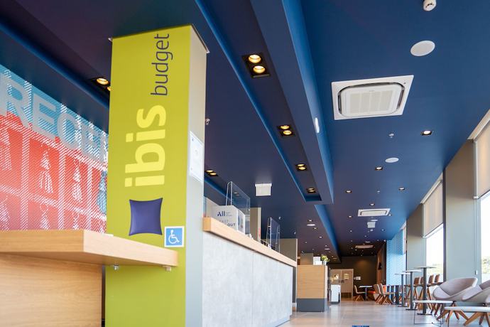Imagen de los interiores del Hotel Ibis Budget Farroupilha. Foto 20