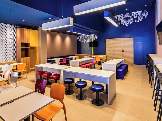 Imagen del bar/restaurante del Hotel Ibis Budget Fortaleza Praia De Iracema. Foto 4