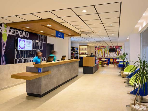 Imagen de los interiores del Hotel Ibis Budget Foz Do Iguacu. Foto 20