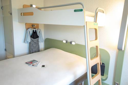 Imagen de la habitación del Hotel Ibis Budget Fréjus Saint-raphaël Capitou A8. Foto 6