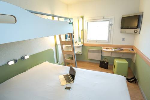 Imagen de la habitación del Hotel Ibis Budget Fréjus Saint-raphaël Capitou A8. Foto 7