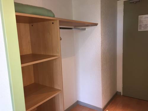 Imagen de la habitación del Hotel Ibis Budget Fréjus Saint-raphaël Centre Et Plage. Foto 11