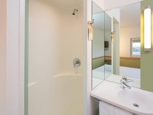 Imagen de la habitación del Hotel Ibis Budget Glasgow. Foto 19