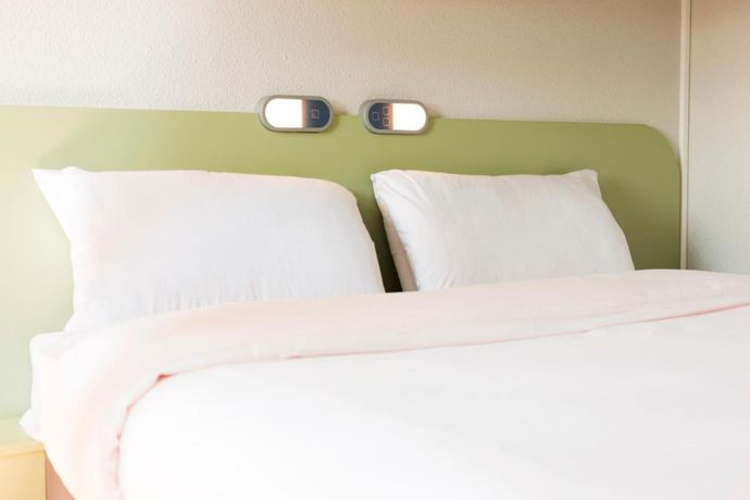 Imagen de los interiores del Hotel Ibis Budget Granville. Foto 14