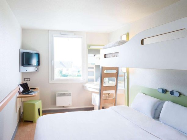 Imagen de los exteriores del Hotel Ibis Budget Granville. Foto 11