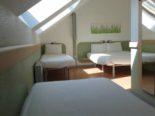 Imagen de la habitación del Hotel Ibis Budget Grenoble Voreppe. Foto 10