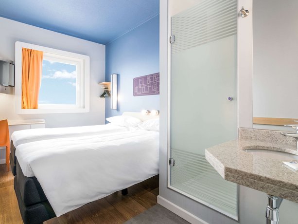 Imagen de la habitación del Hotel Ibis Budget Iquique. Foto 13