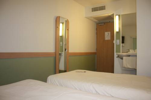 Imagen de la habitación del Hotel Ibis Budget Issoire. Foto 3