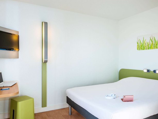 Imagen de la habitación del Hotel Ibis Budget Issy Les Moulineaux Paris Ouest. Foto 5