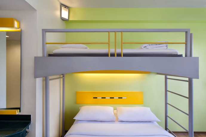Imagen de la habitación del Hotel Ibis Budget Jakarta Cikini. Foto 6