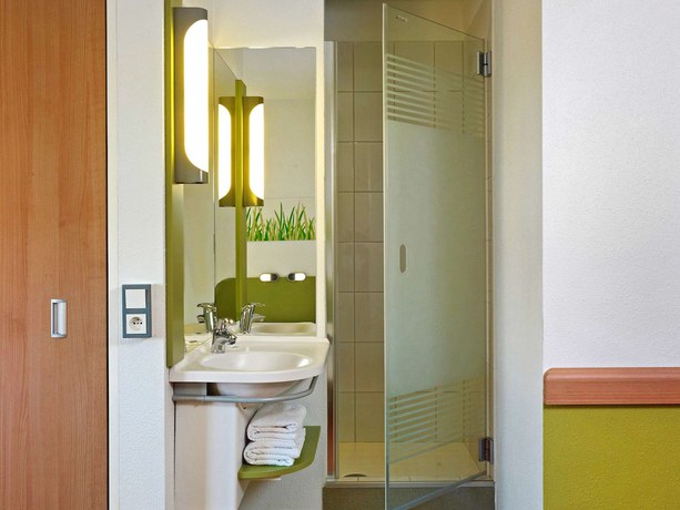 Imagen de la habitación del Hotel Ibis Budget Krakow Stare Miasto. Foto 9