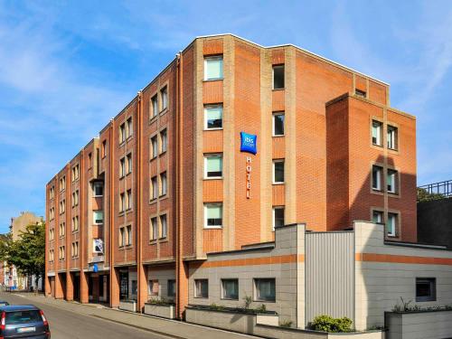 Imagen de los exteriores del Hotel Ibis Budget Lille Gares Vieux-Lille. Foto 6