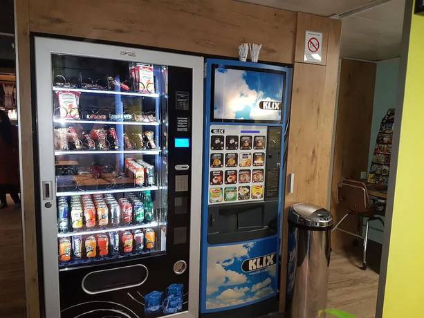 Imagen de los interiores del Hotel Ibis Budget Lille Ronchin. Foto 16