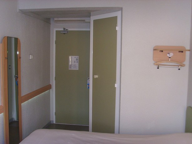 Imagen de la habitación del Hotel Ibis Budget L'isle Adam. Foto 11
