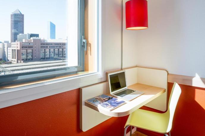 Imagen de la habitación del Hotel Ibis Budget Lyon Centre - Gare Part-dieu. Foto 5
