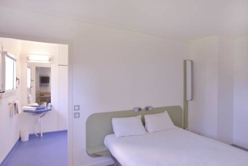 Imagen de la habitación del Hotel Ibis Budget Lyon Sud Saint Fons A7. Foto 6