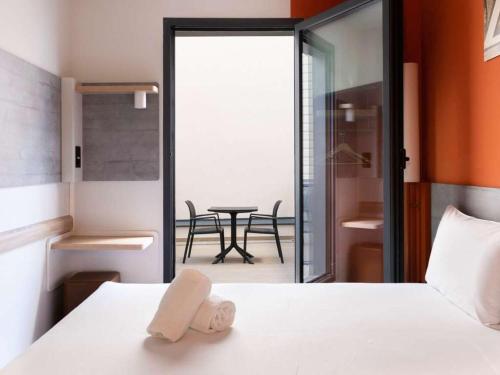 Imagen de la habitación del Hotel Ibis Budget Madrid Centro Lavapies. Foto 12