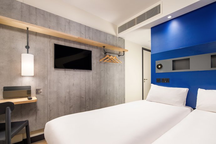 Imagen de la habitación del Hotel Ibis Budget Manchester Airport. Foto 5