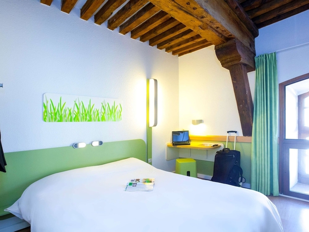 Imagen de la habitación del Hotel Ibis Budget Marseille Vieux Port. Foto 16
