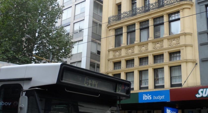 Imagen general del Hotel Ibis Budget Melbourne Cbd. Foto 3