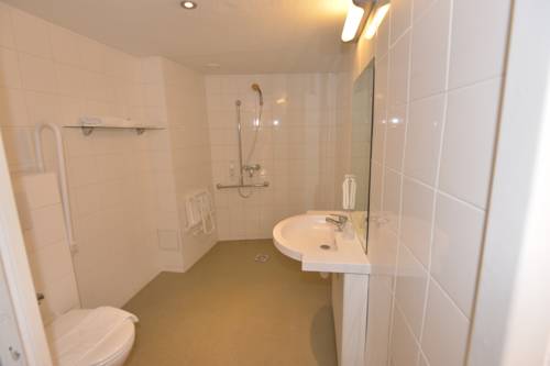 Imagen de la habitación del Hotel Ibis Budget Menton, Menton. Foto 11