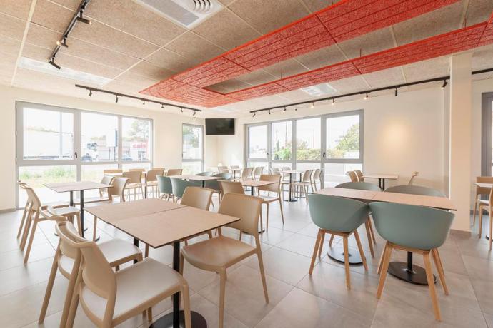 Imagen general del Hotel Ibis Budget Mont De Marsan. Foto 11