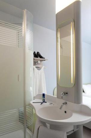 Imagen general del Hotel Ibis Budget Montceau-les-mines. Foto 5