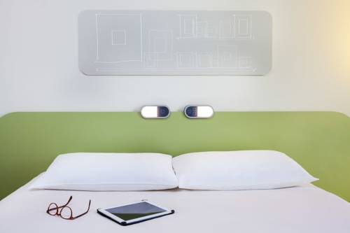 Imagen de la habitación del Hotel Ibis Budget Mulhouse Centre Gare. Foto 8