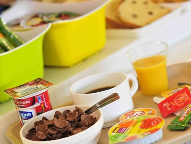 Imagen del bar/restaurante del Hotel Ibis Budget Nanterre La Defense. Foto 5