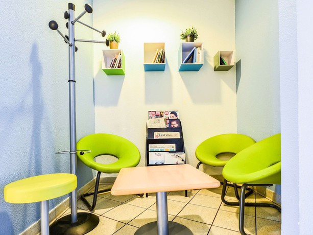 Imagen de los interiores del Hotel Ibis Budget Nanterre La Defense. Foto 19