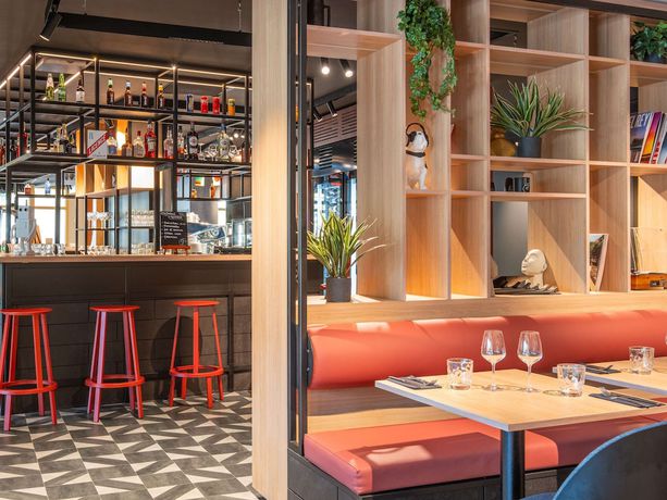Imagen del bar/restaurante del Hotel Ibis Budget Nantes Nord Treilli&egrave;res. Foto 6