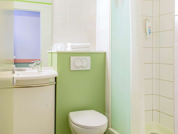 Imagen de la habitación del Hotel Ibis Budget Nantes Ouest Atlantis Couëron. Foto 11