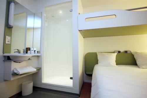 Imagen de la habitación del Hotel Ibis Budget Nantes Reze Aeroport. Foto 3