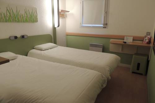 Imagen de la habitación del Hotel Ibis Budget Nantes Sainte Luce. Foto 5