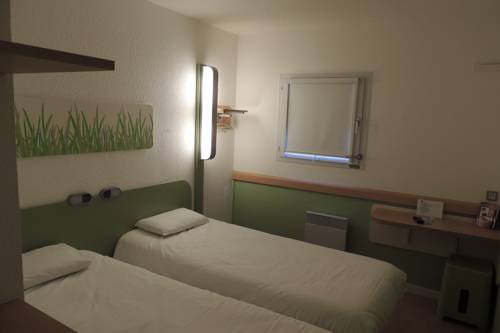 Imagen de la habitación del Hotel Ibis Budget Nantes Sainte Luce. Foto 12