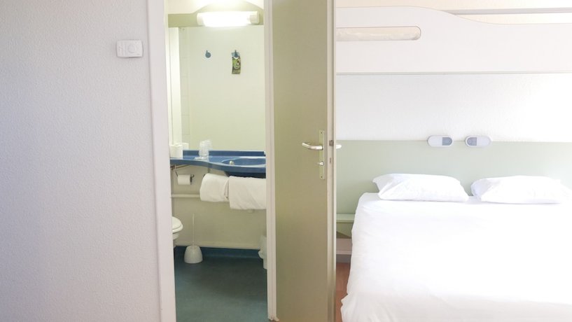 Imagen de la habitación del Hotel Ibis Budget Narbonne Sud. Foto 13
