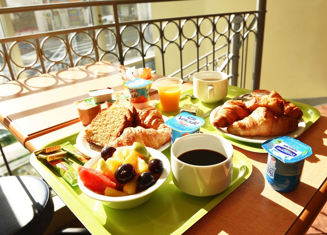 Imagen del bar/restaurante del Hotel Ibis Budget Nice Californie Lenval. Foto 4